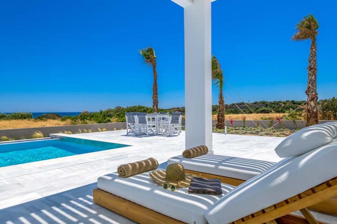 Seashore Beachfront Villa Lakhania Exteriör bild