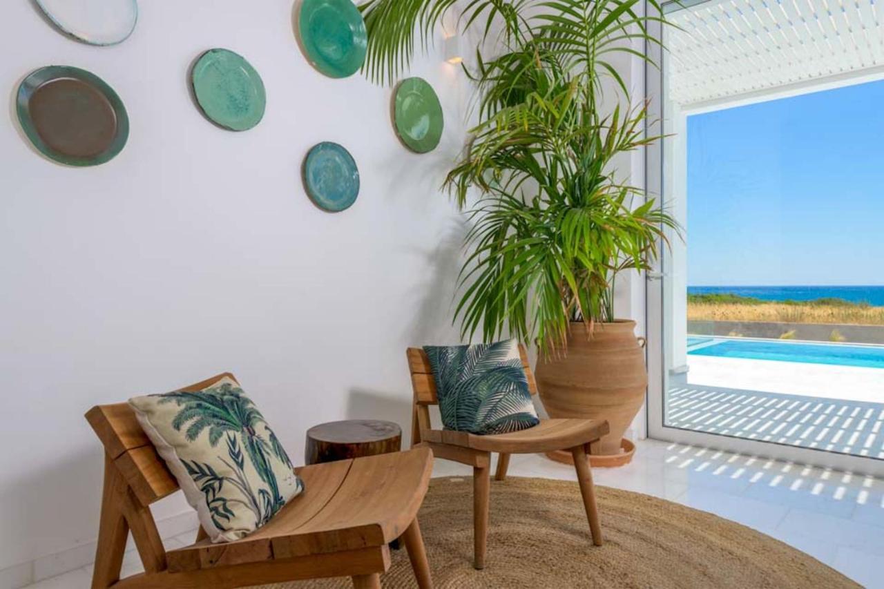 Seashore Beachfront Villa Lakhania Exteriör bild