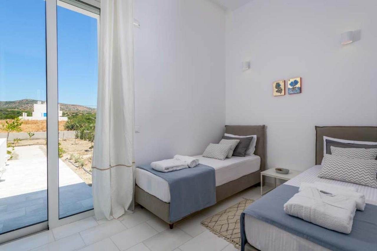 Seashore Beachfront Villa Lakhania Exteriör bild