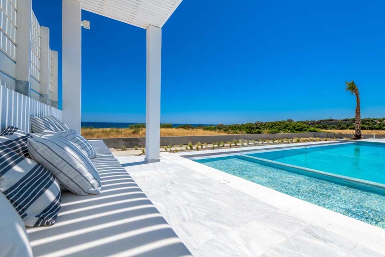 Seashore Beachfront Villa Lakhania Exteriör bild